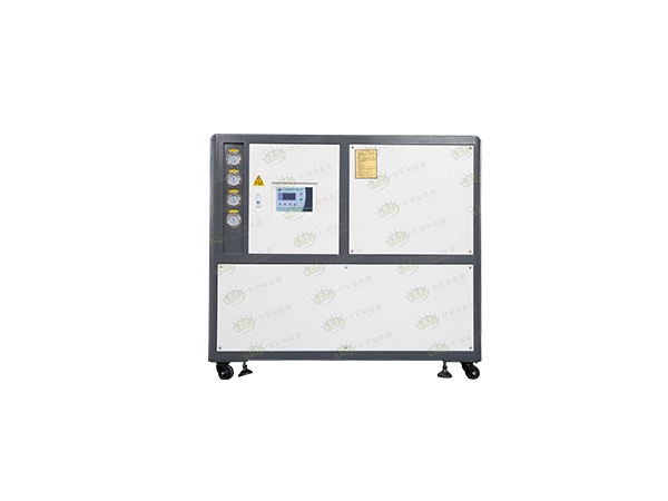 工業(yè)風(fēng)冷冷水機(jī)由哪幾部分組成？